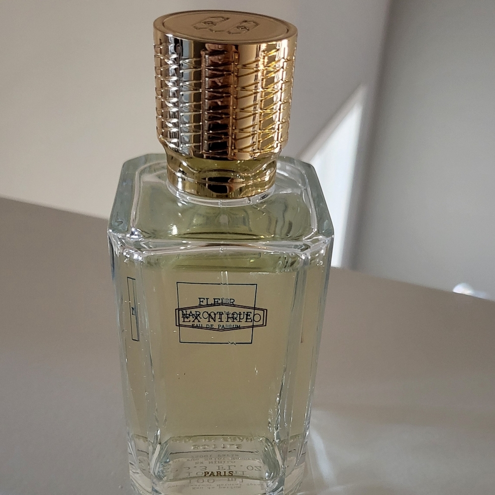 Fleur Narcotique
